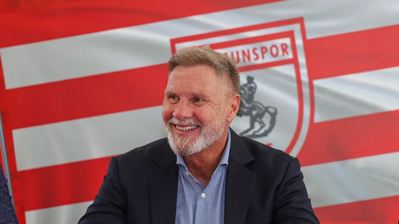 Samsunspor'da Thorsten Fink resmen imzayı attı: İşte sözleşme süresi!