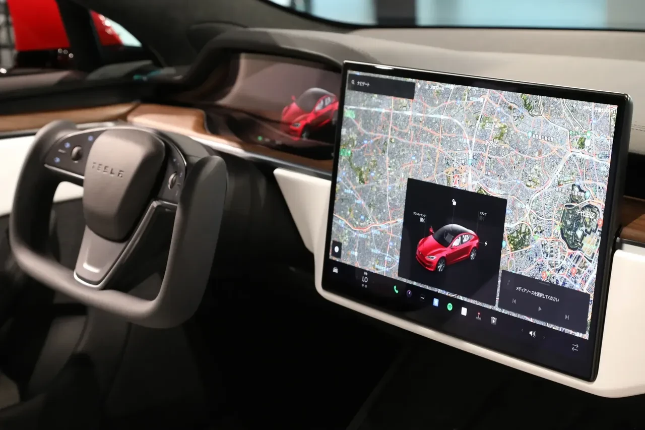 Tesla araçlara Apple CarPlay ne zaman gelecek?