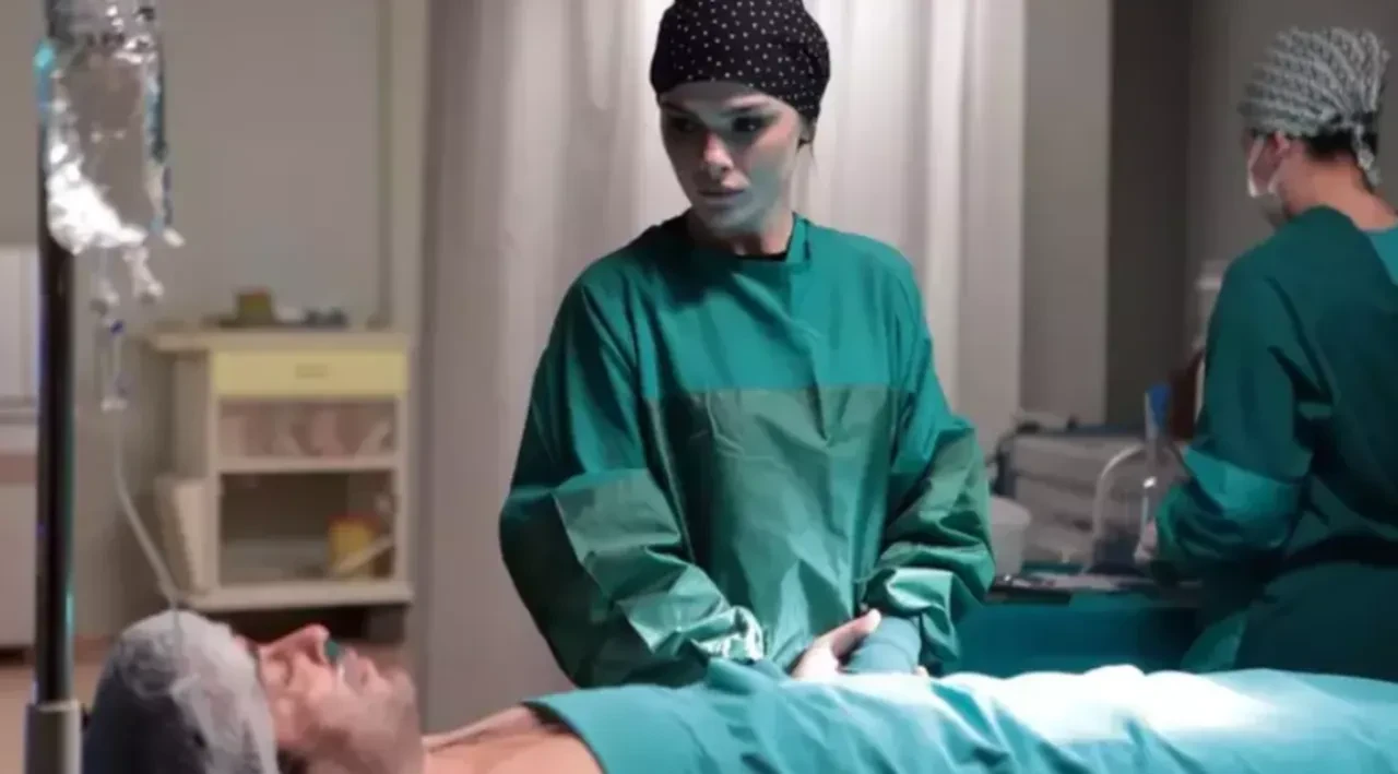 Uzak Şehir dizisi bu kez izleyicileri fena kızdırdı! Rekor kıran diziye sosyal medyadan tepki yağdı