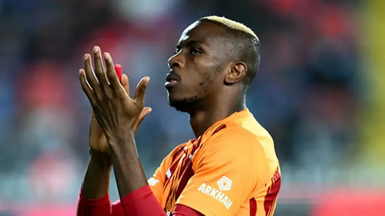 Victor Osimhen'e İspanyol devi kancayı taktı! 90 milyon euro: "Hücum hattı rüya gibi olacak"