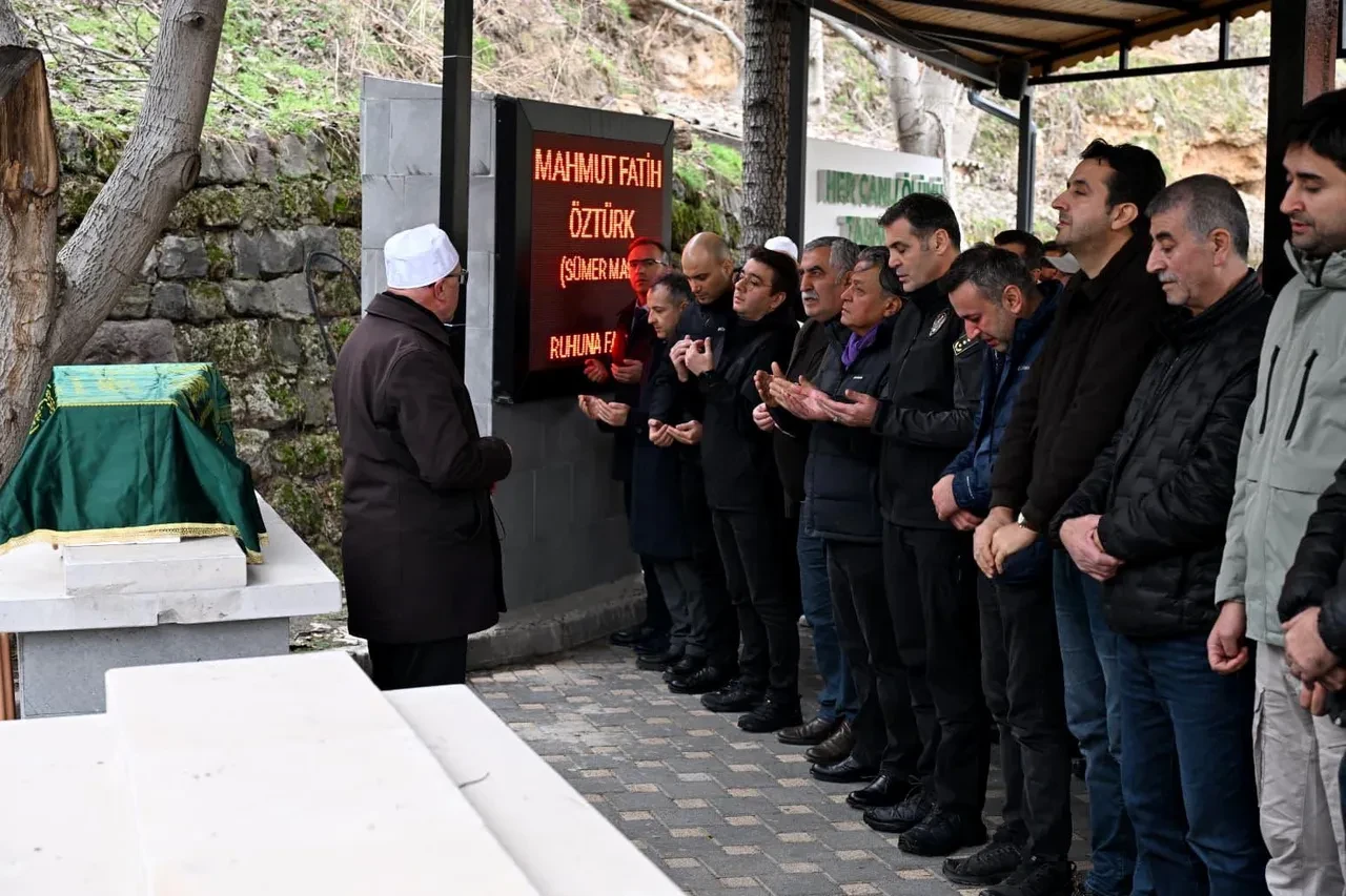 Adana'da acı olay! 17 aylık bebek kazada can verdi