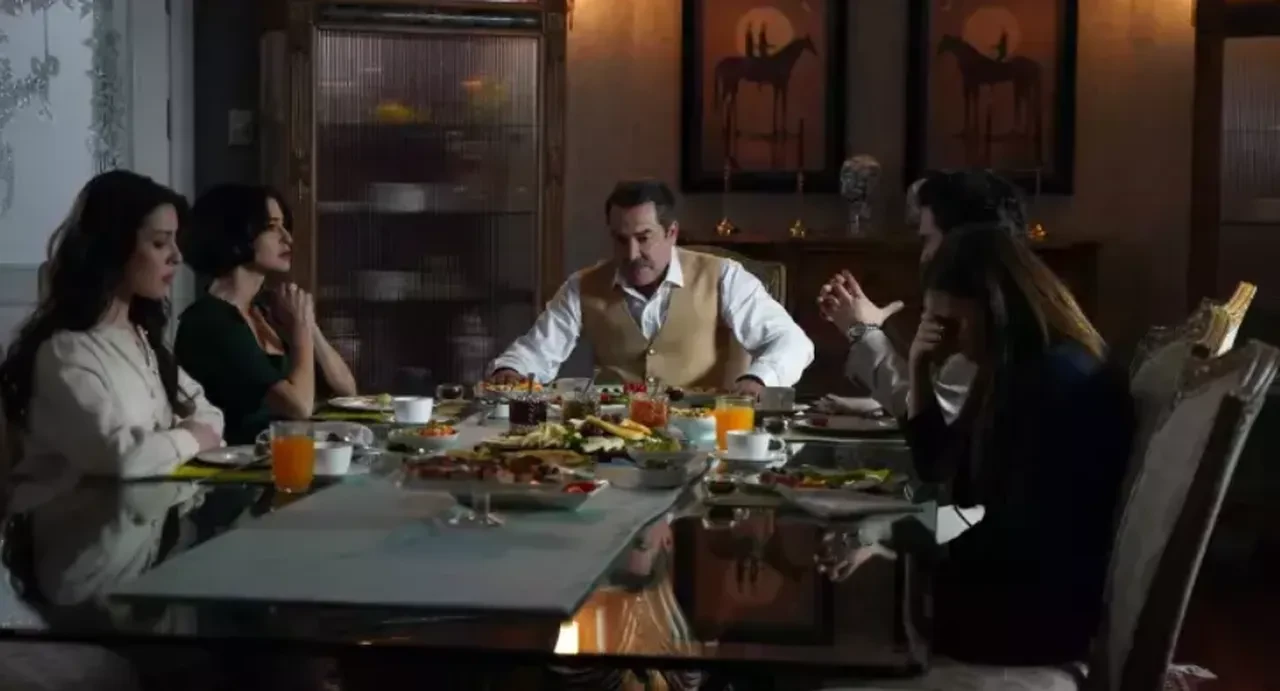 Ali vuruldu, ortalık karışıyor! Aynı Yağmur Altında dizisinden bomba fragman geldi!