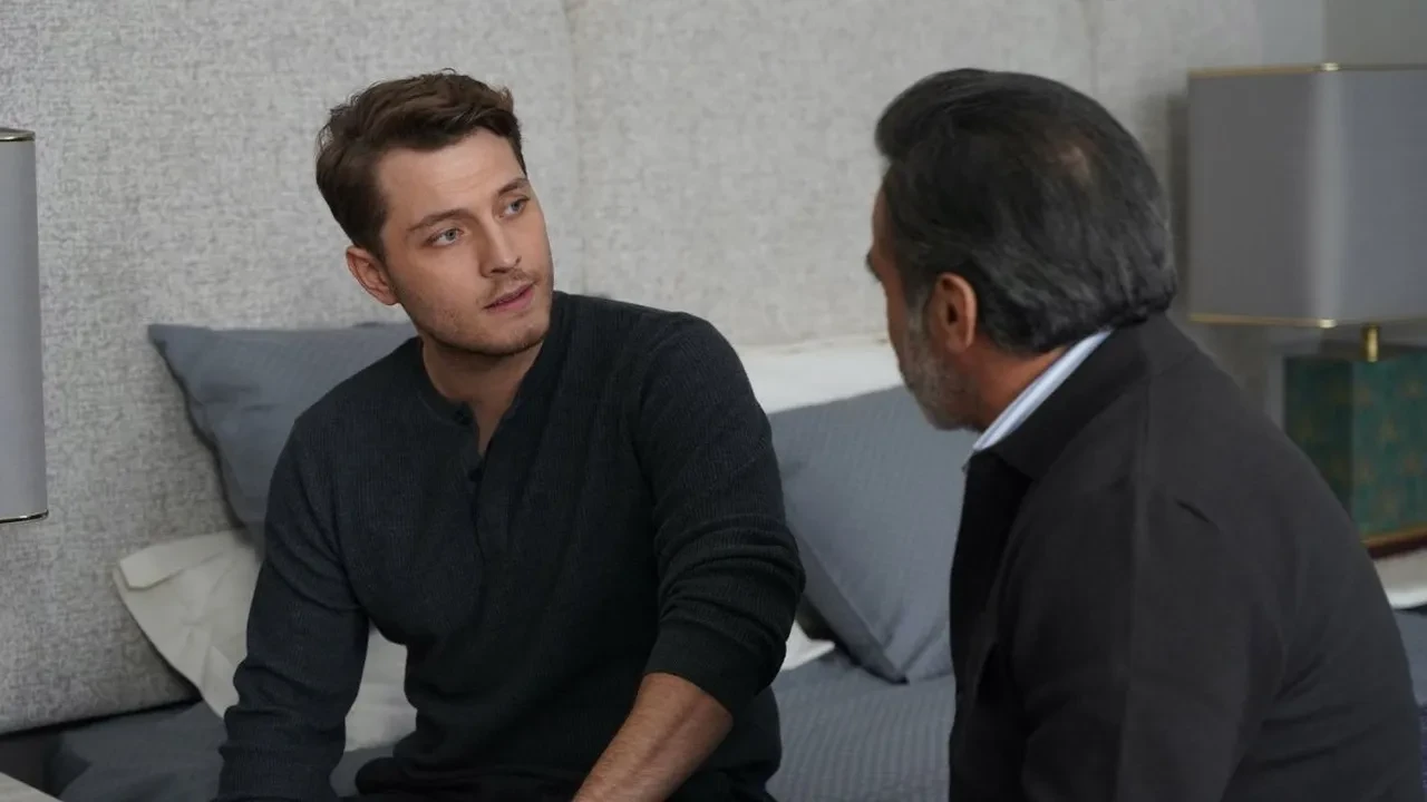 Aynı Yağmurun Altında dizisine yeni senarist! Fenomen dizi Yalı Çapkını’nı kaleme almıştı