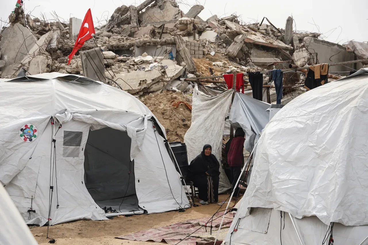Gazze Şeridi'nde kurulan 'Yıldız Tilbe Çadır Kenti'nin açılışı yapıldı!