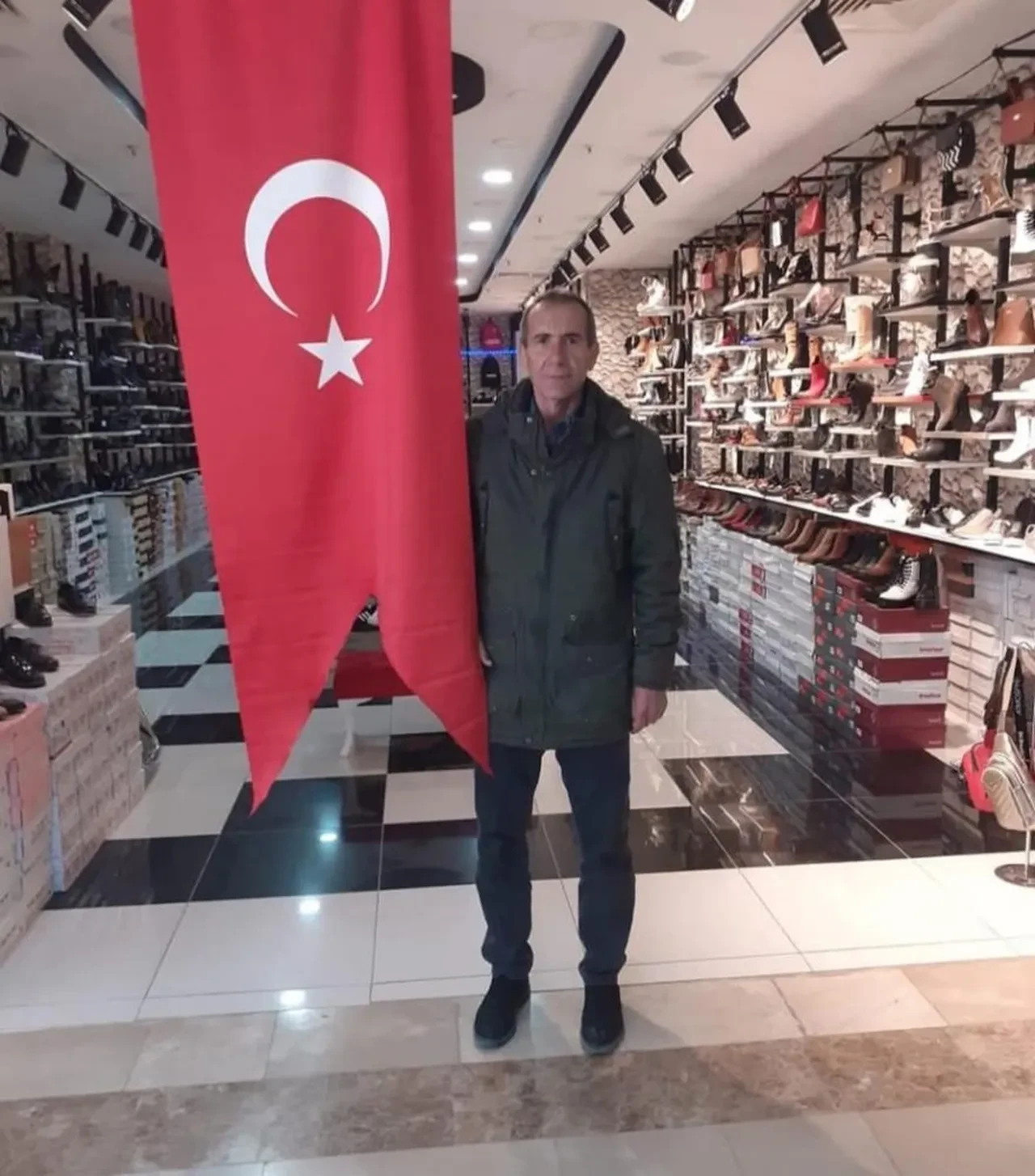 Kırşehir'de evlat dehşeti! Babasını 12 yerinden bıçaklayarak katletti