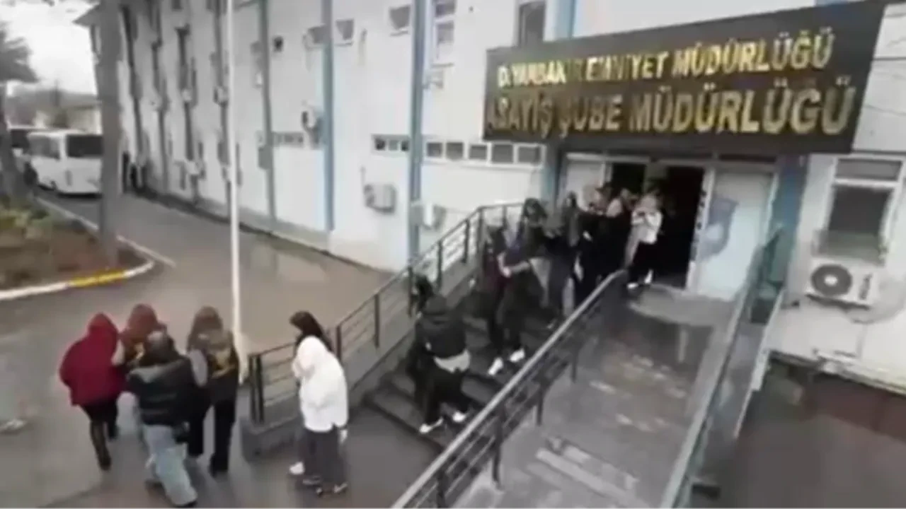 Masaj salonlarına 'kadraj': Fuhuş ağı çökertildi: Tutuklamalar var