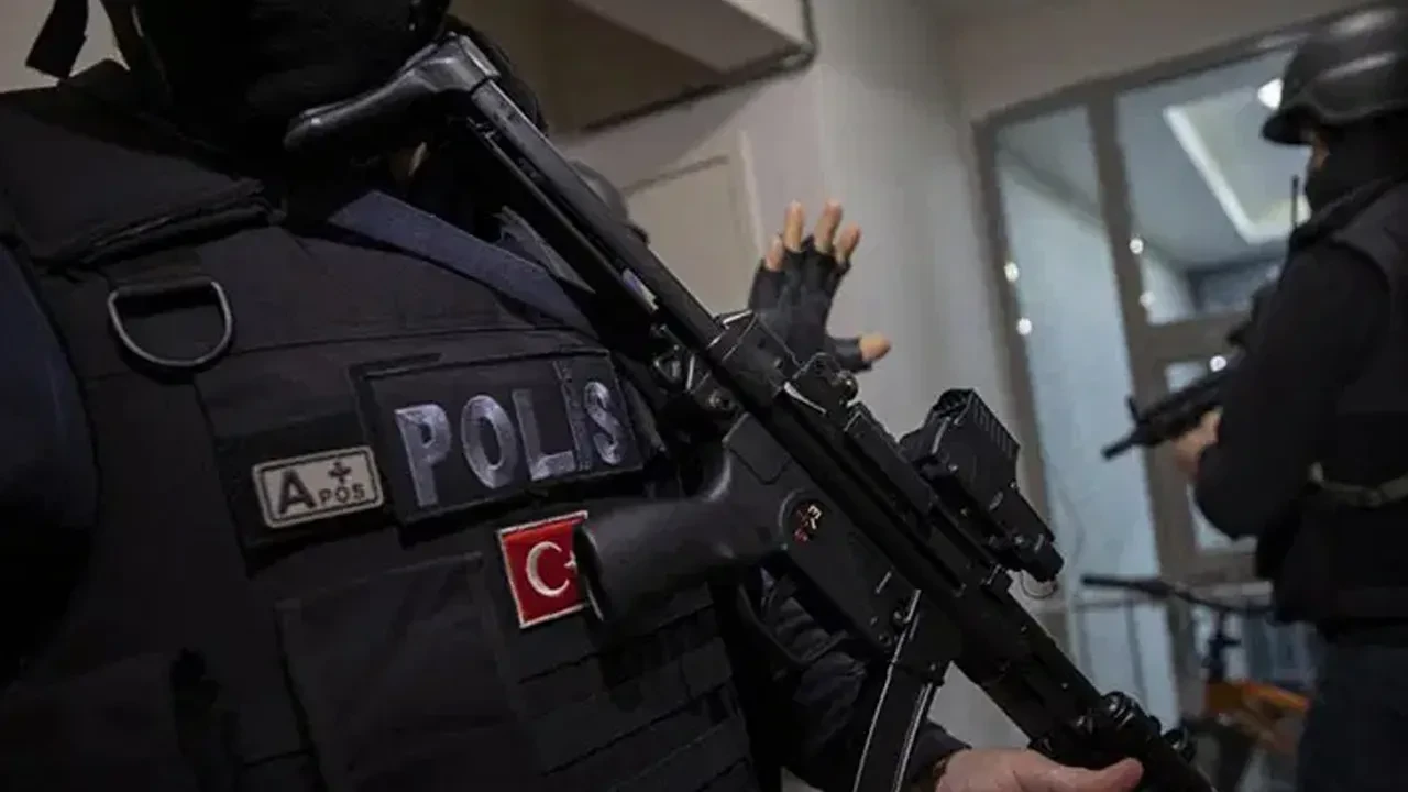 MİT ve Emniyet'ten kritik FETÖ operasyonu! Çok sayıda gözaltı var 