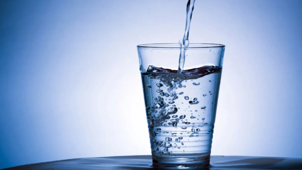 Suya zam yağmuru! Üç büyükşehirde damacana fiyatları 'uçtu'