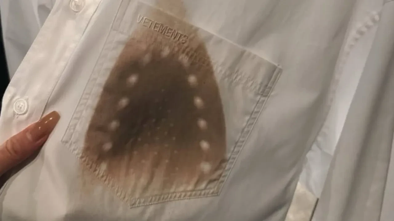 Ütü Yanığı baskılı gömlek sosyal medyada gündem oldu! Fiyatı dudak uçuklatıyor