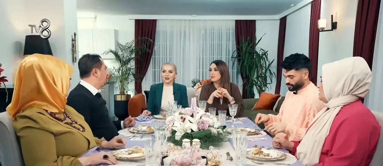 Yemekteyiz Levent Bülbül kimdir, kaç yaşında? Yemekteyiz 4. gün yarışmacısı merak edildi!