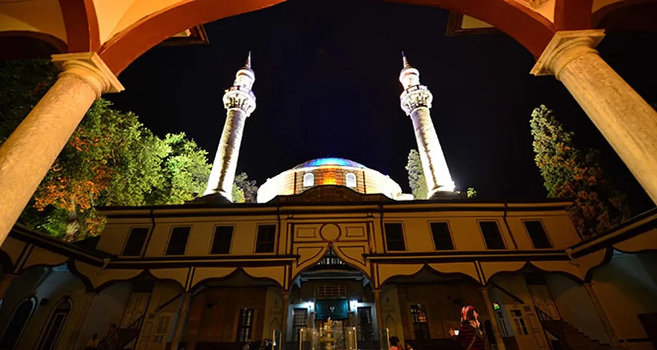 Afyon’da ilk sahur ve iftar saat kaçta? Afyonkarahisar 2026 Ramazan İmsakiyesi ( Afyonkarahisar ilçe ilçe iftar vakitleri)