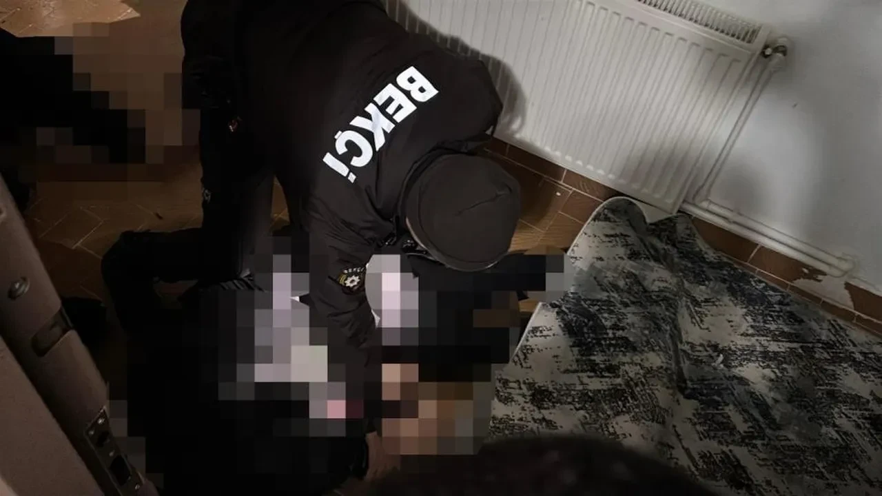 Aksaray'da korkunç olay! Bir evde 3 kişi vurulmuş halde bulundu