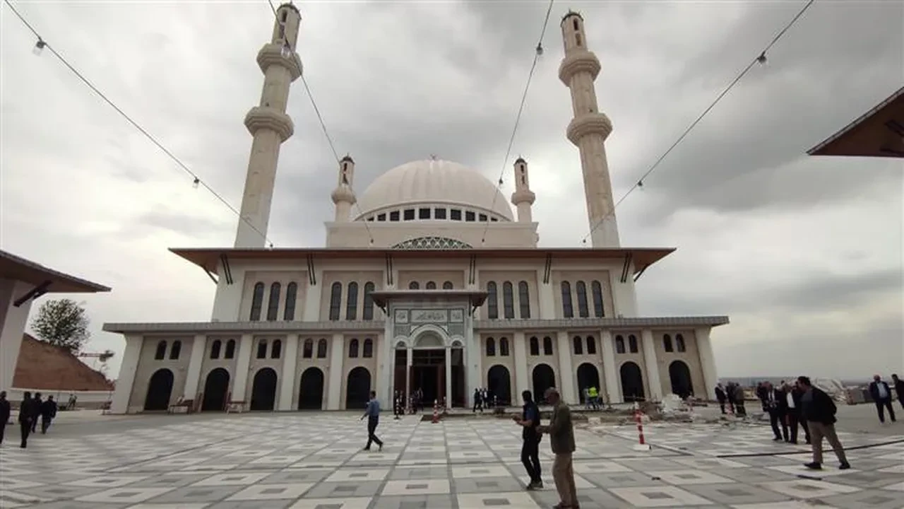 Batman’da ilk sahur ne zaman, saat kaçta? Batman İmsakiye 2026! (Ramazan ayı) Batman iftar ve teravih namazı vakti