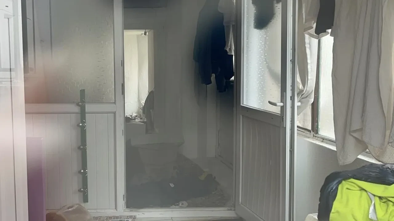 Çakmak gazı çektiler, ölümden döndüler! Patlama oldu, vücutları yandı