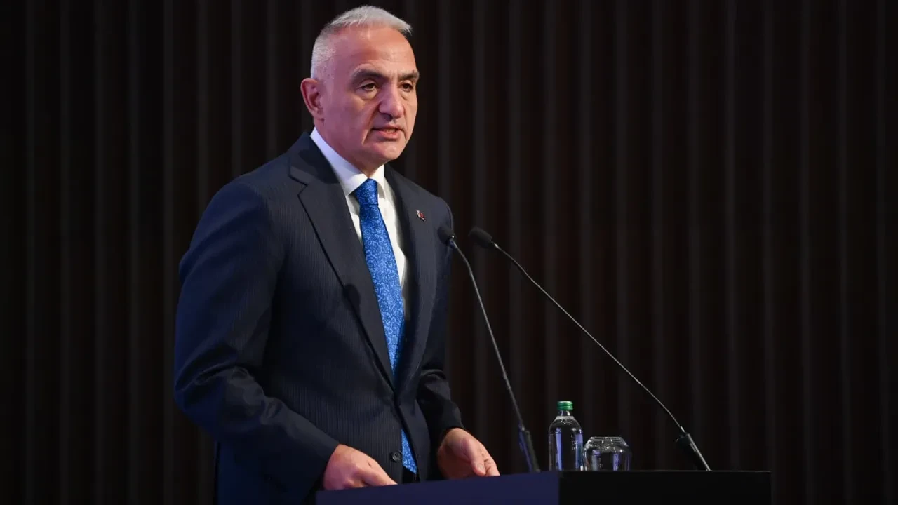 Dizi sektörüne dev destek! Yurt dışında yayınlanan dizilere 100 bin dolar!