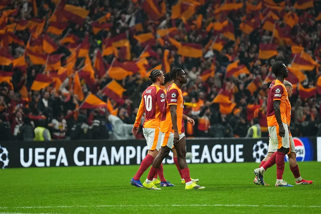 Galatasaray tarih yazdı! RAMS Park’ta Juventus’a 5 gollü şok: Muhtemel rakipler belli oldu!