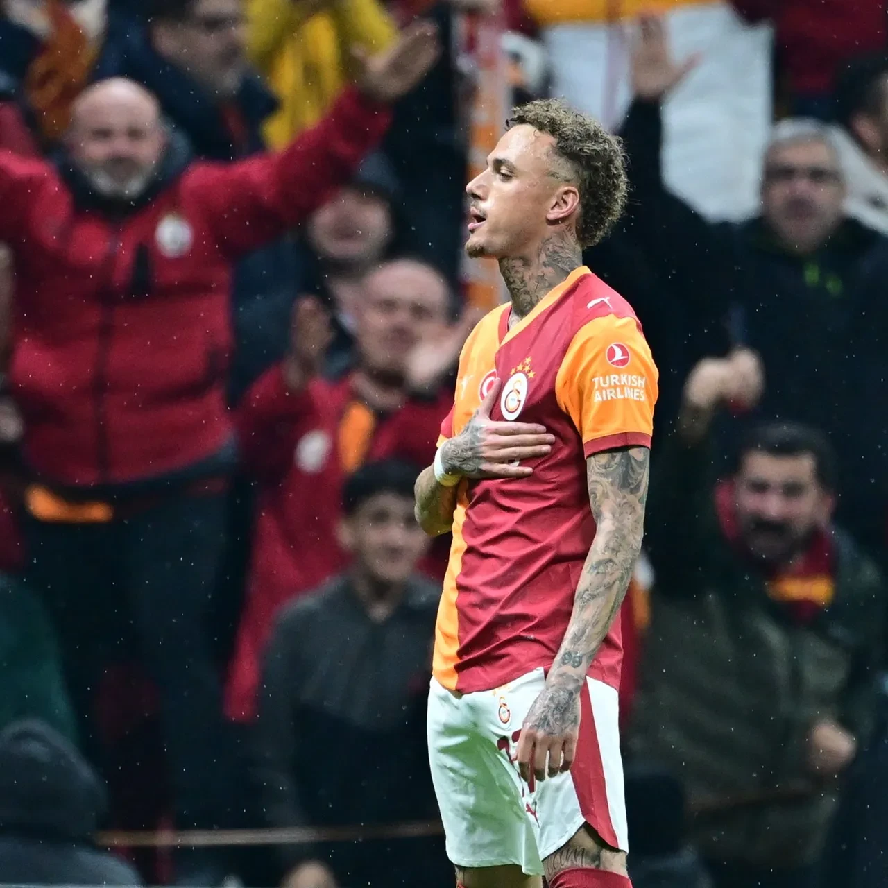 Galatasaray'ın Şampiyonlar Ligi'ndeki tarihi Juventus zaferinden en özel anlar!