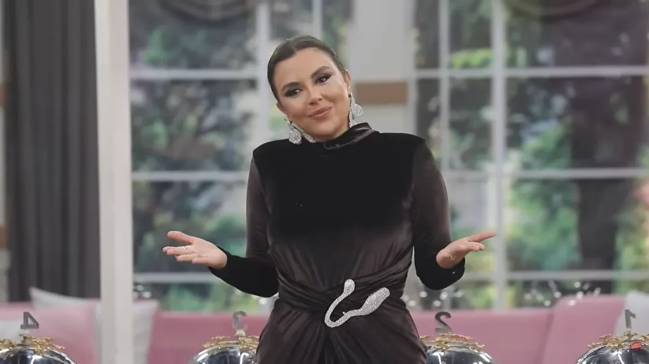 Gelinim Mutfakta’da Alime, Ayten’e verdi veriştirdi! Şoke eden sözler stüdyoda tansiyonu yükseltti