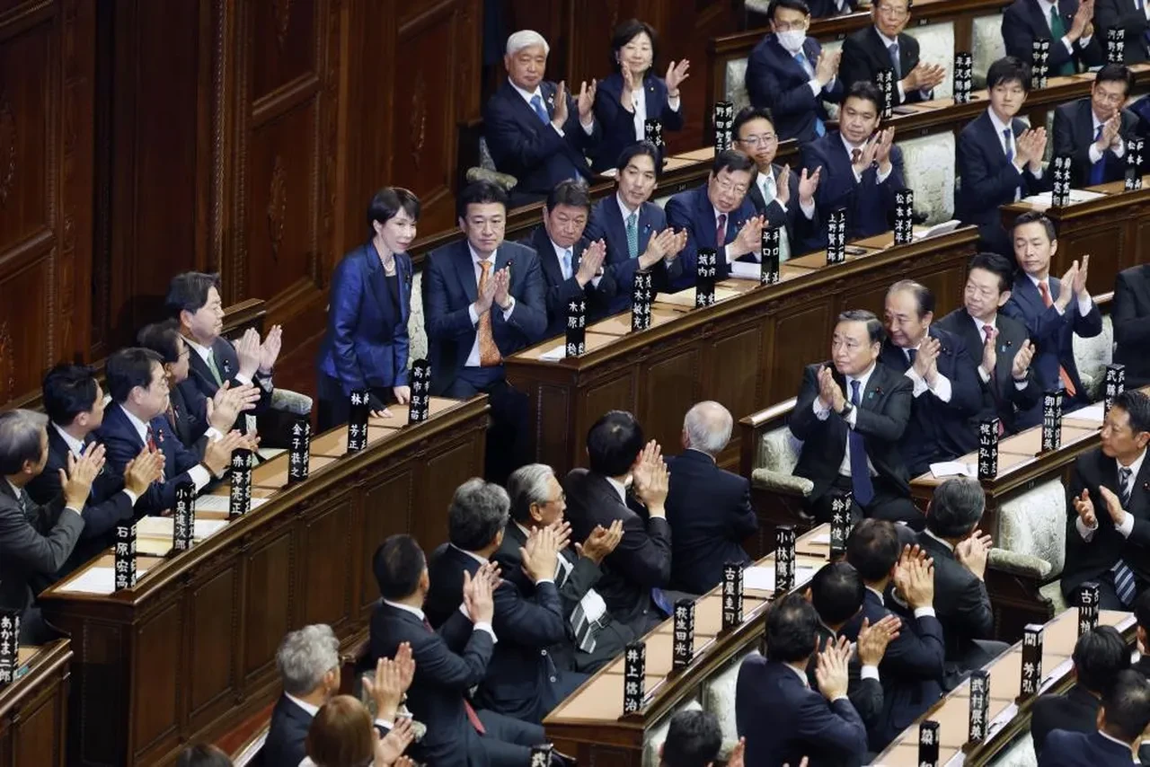 Japonya'nın Demir Leydi'si Sanae Takaichi yeniden başbakan