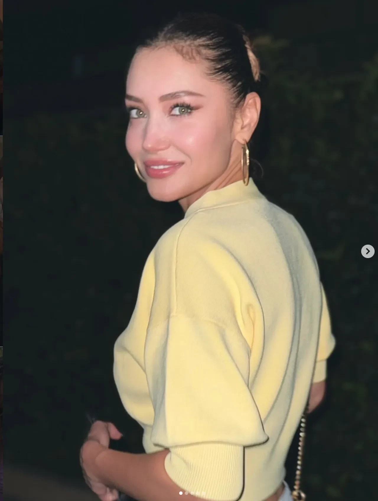 Oyuncu Emre Kıvılcım sevenlerini şaşırttı! Nişandan iki gün sonra evlendi