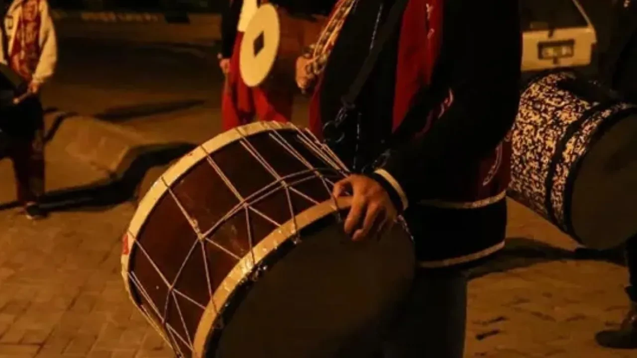 Ramazan davulcusu 2026 ücretleri ne kadar? Ramazan davulcusu maaşı var mı, kimler olur?