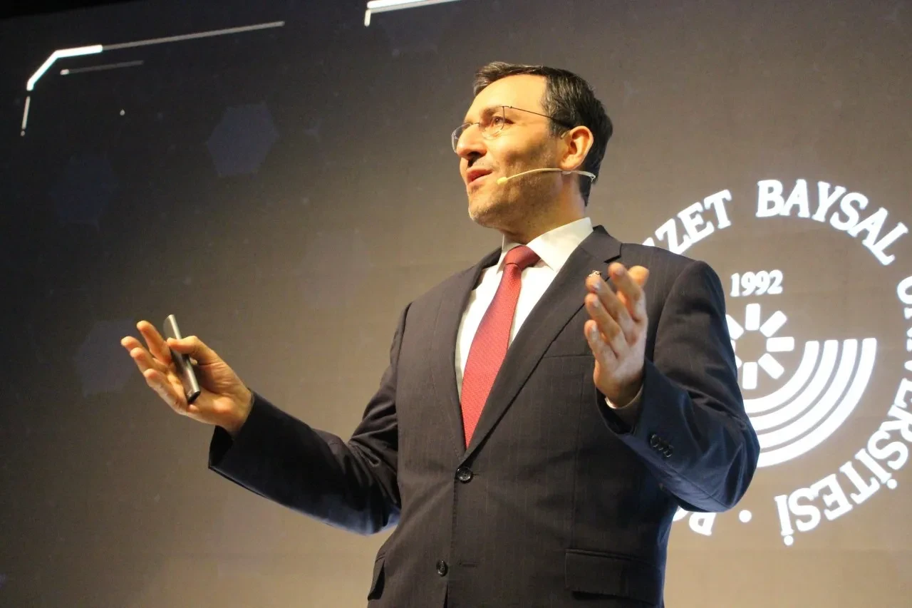 Savunma sanayinde ihracat rakamı 10 milyar doları devirdi! ROKETSAN açıkladı