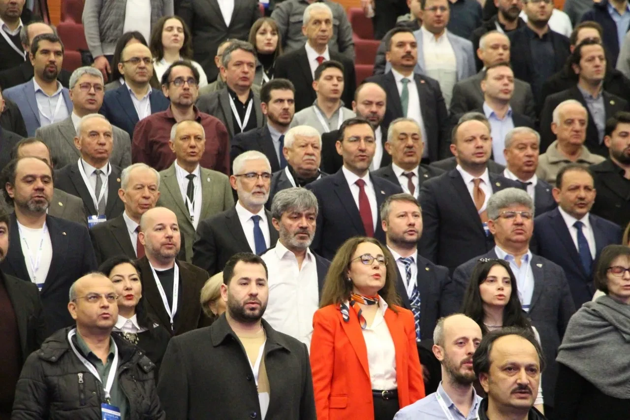 Savunma sanayinde ihracat rakamı 10 milyar doları devirdi! ROKETSAN açıkladı