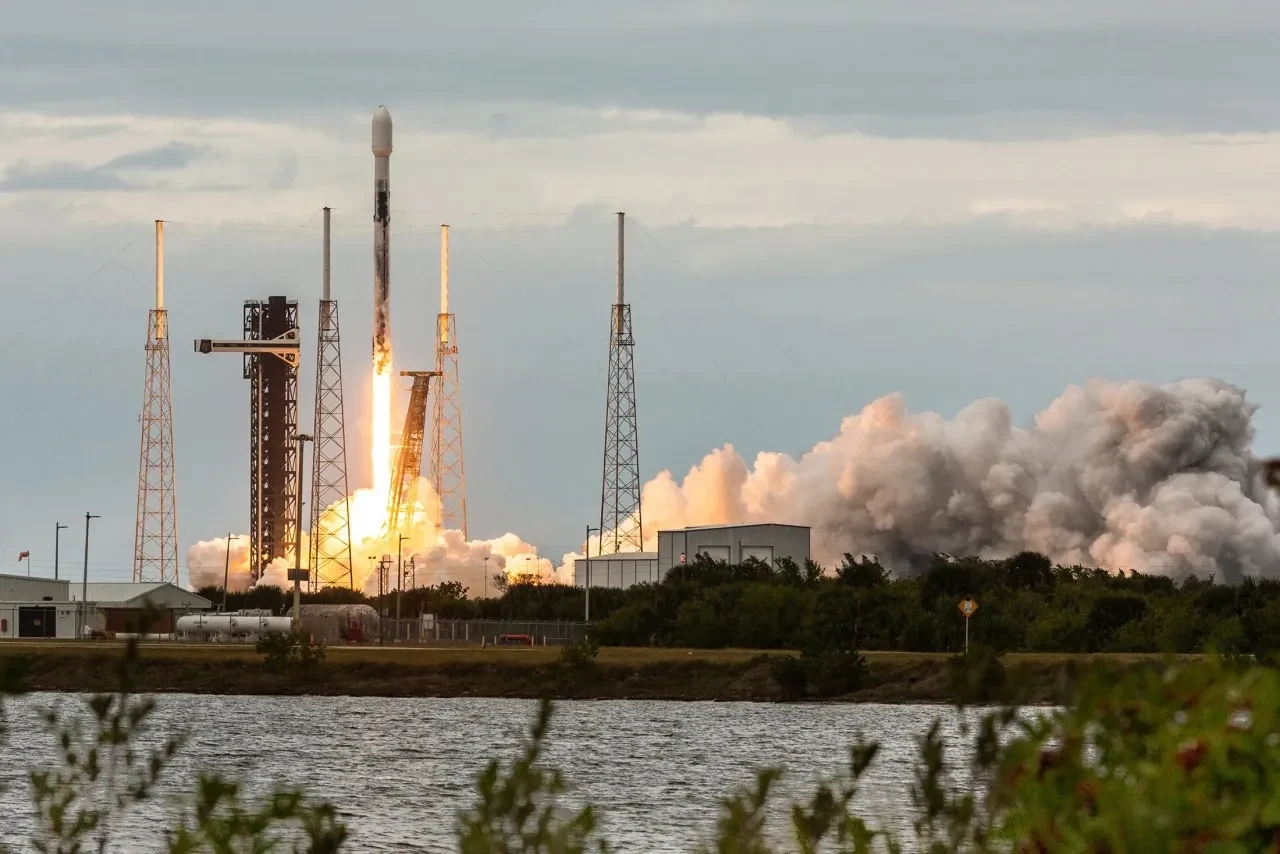SpaceX, ABD'nin detaylarını sır gibi sakladığı dron sürüsü programına katıldı