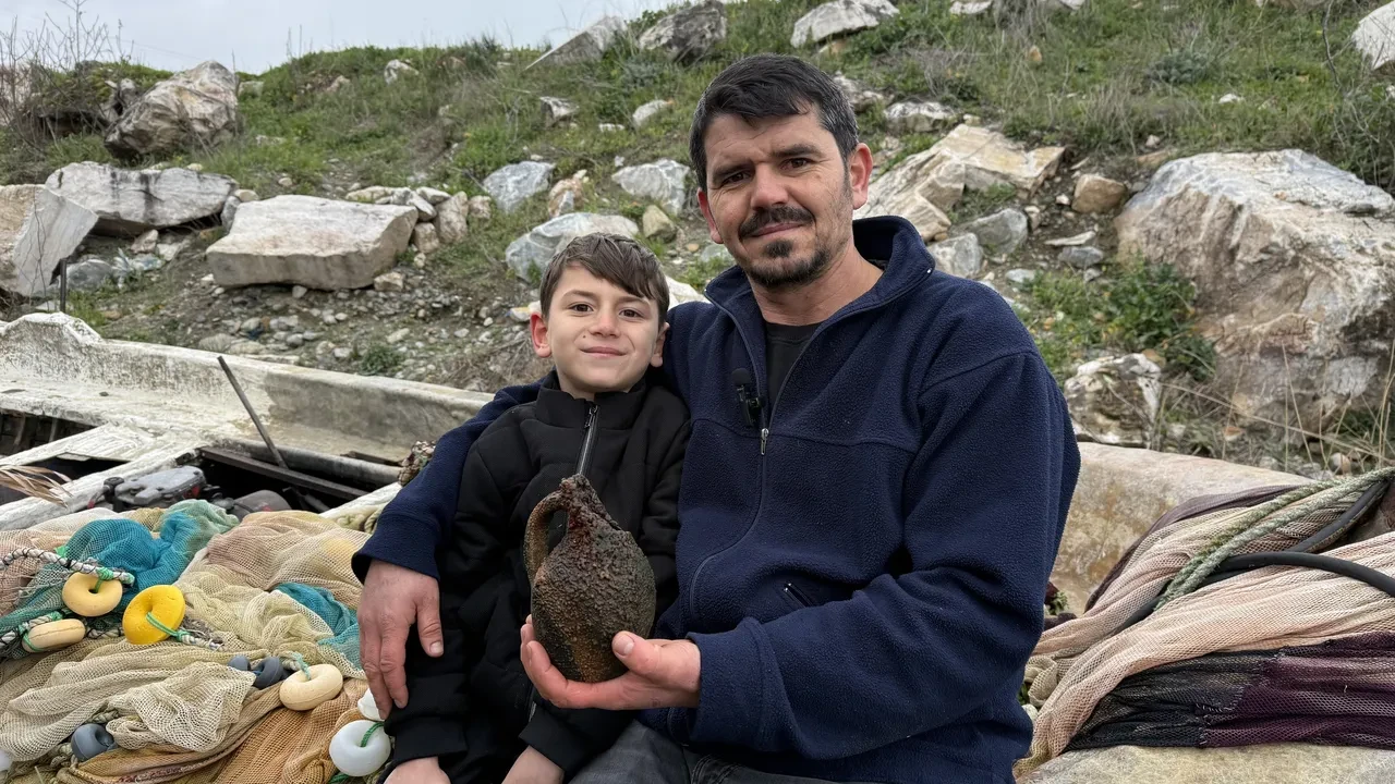 Balık yerine tarih yakaladı! Ağdan çıkan küp müzeye teslim edildi