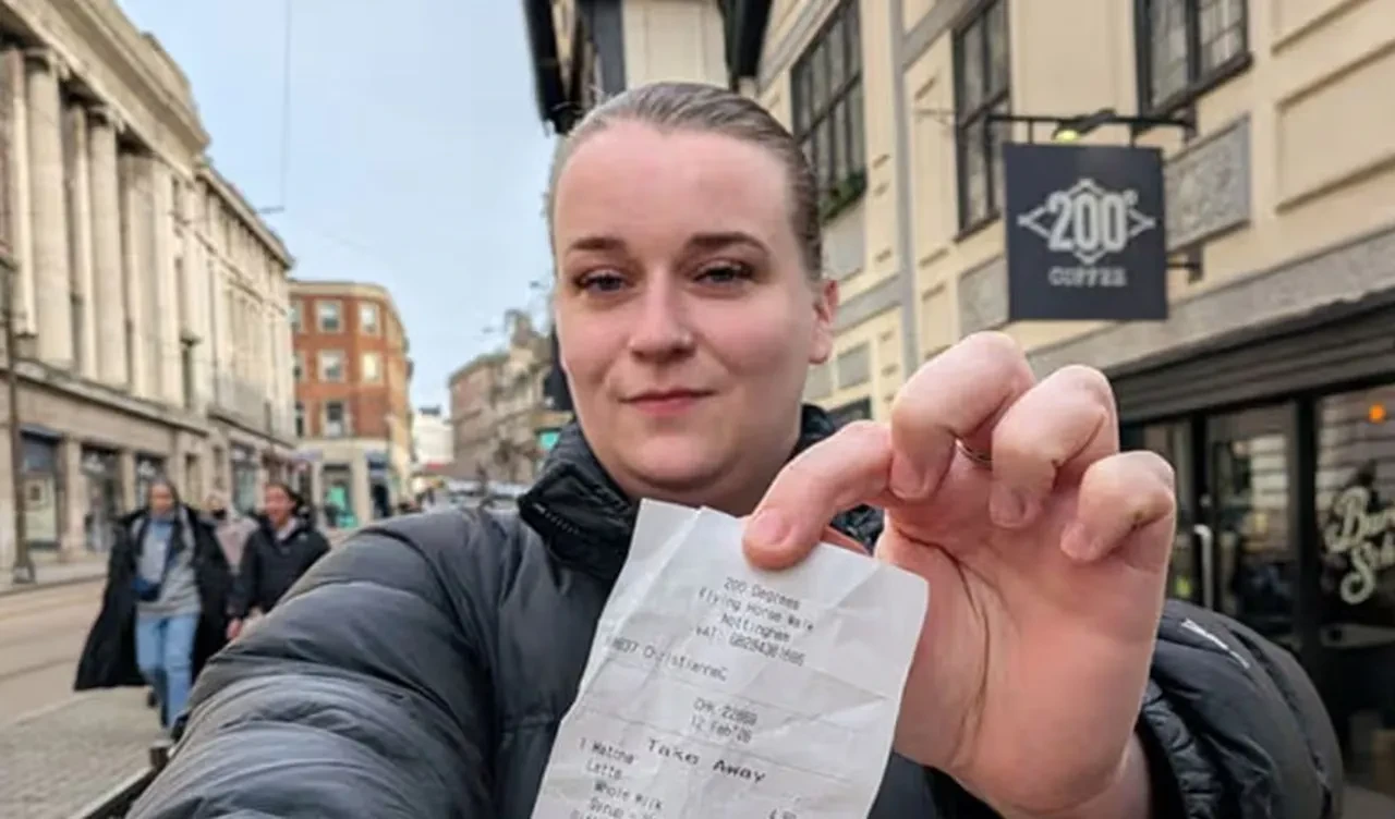 Bir kahve kartıyla saatler içinde dünyanın en zengini oldu! Ancak ufak bir sorun vardı