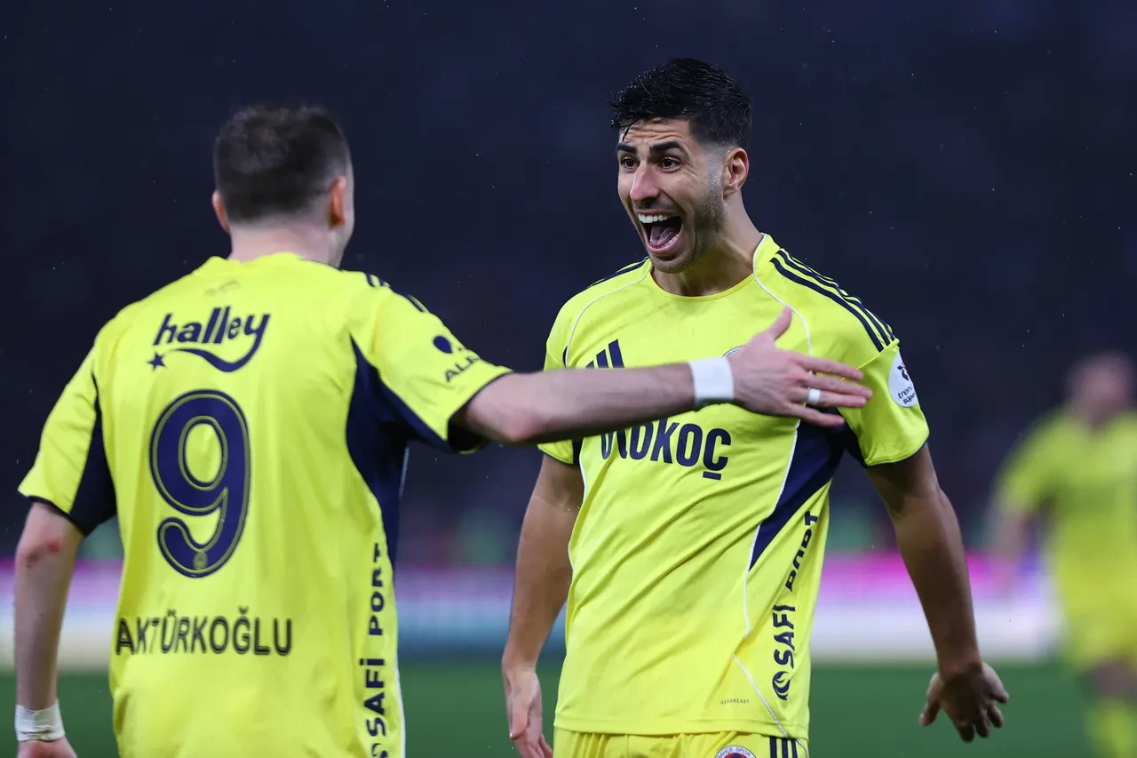 Fenerbahçe Nottingham Forest maç kadrosu, muhtemel 11! FB Nottingham Forest muhtemel ilk 11'i belli oldu