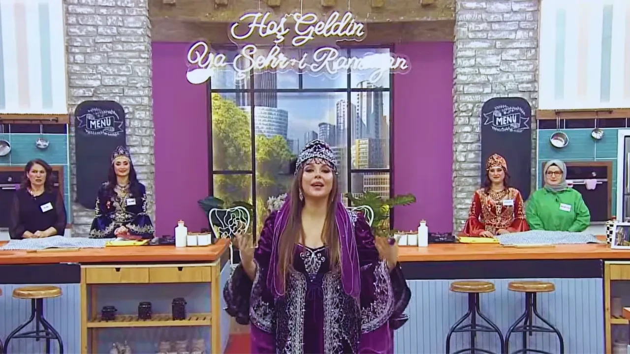 Gelinim Mutfakta’da Ramazan’a özel Osmanlı konsepti! İşlemeli kaftanlar stüdyoya damga vurdu
