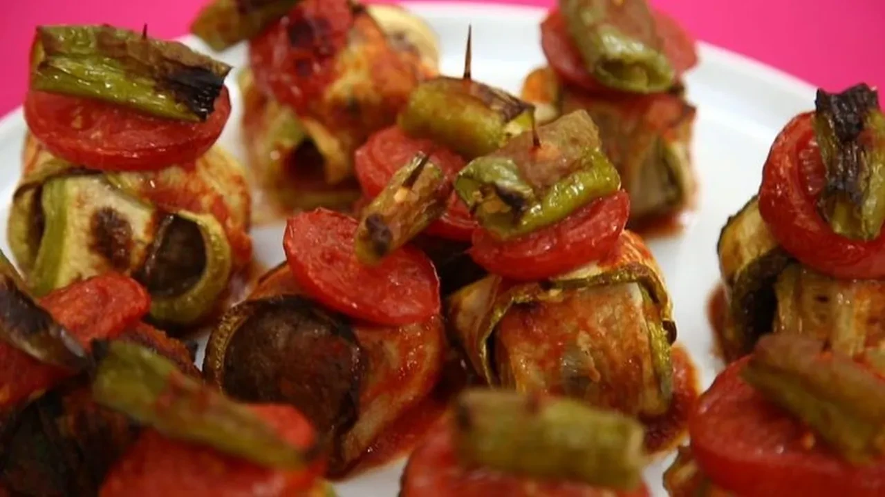 Gelinim Mutfakta'nın menüsü İslim kebabı nasıl yapılır? Fırında lokum gibi pişirmek için tam ölçülü tarif!