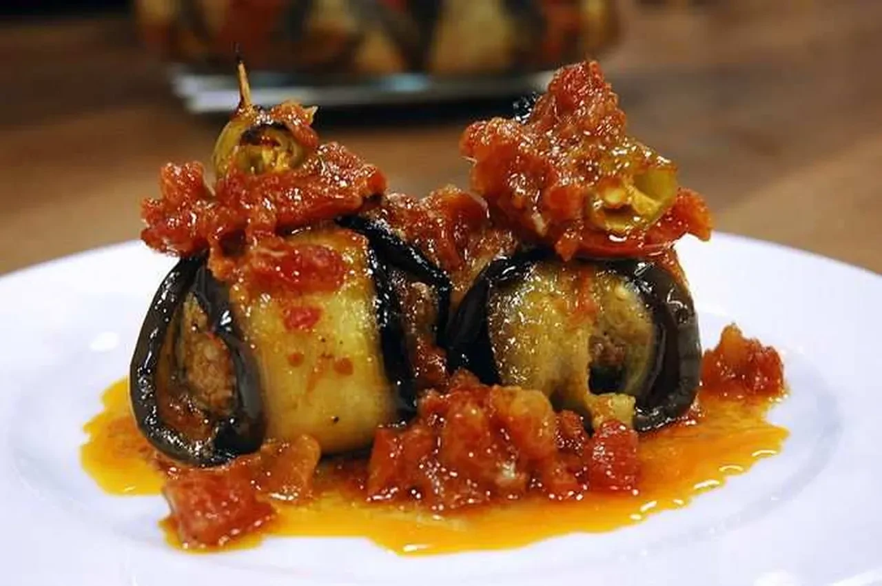 Gelinim Mutfakta'nın menüsü İslim kebabı nasıl yapılır? Fırında lokum gibi pişirmek için tam ölçülü tarif!