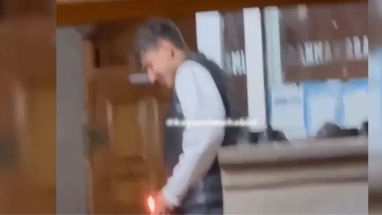 Kayseri'de skandal görüntü! Teravih sırasında camiye torpil attı