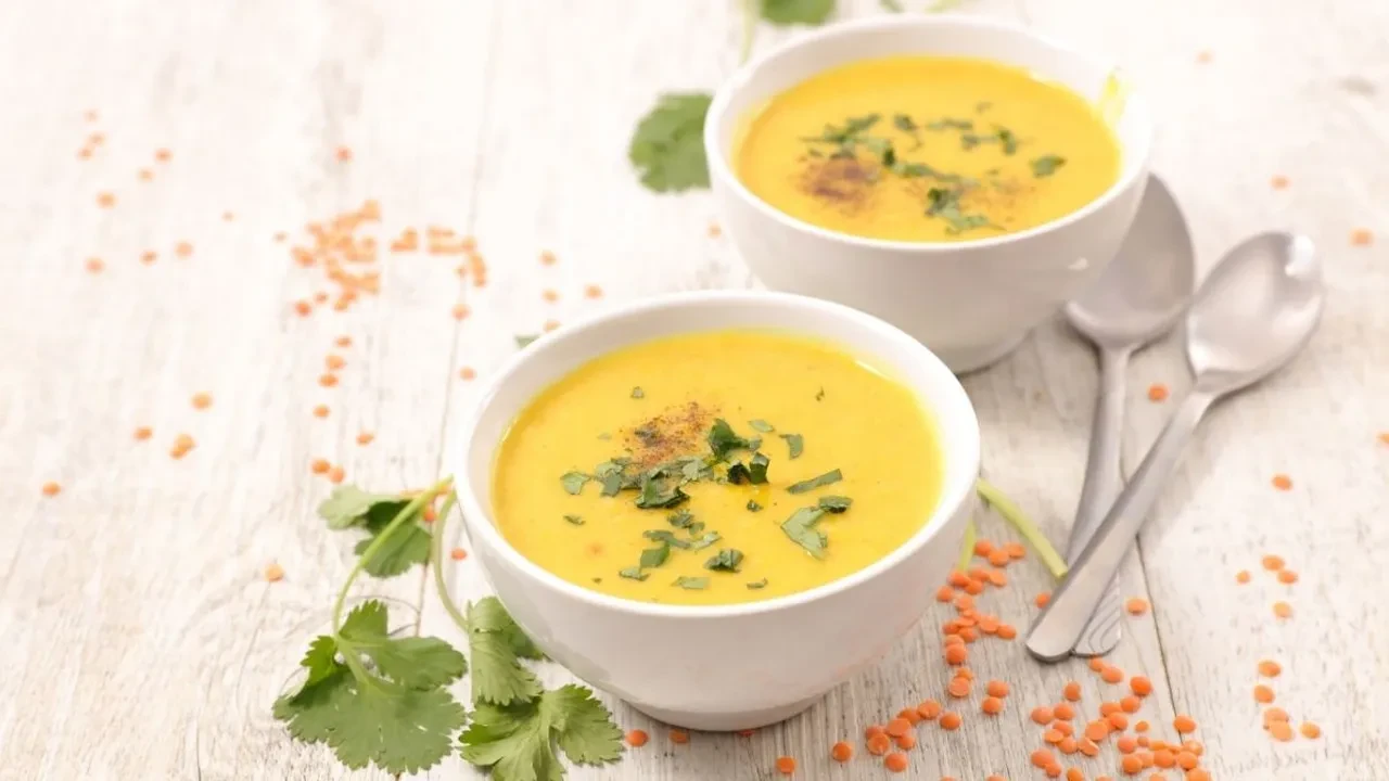 Ramazan 2026 en pratik çorba tarifi! 15 dakikada mercimekler hazır