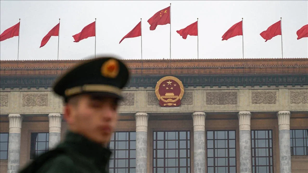 Çin'in eski Adalet Bakanı Tang Yicün'e yolsuzluktan idam cezası