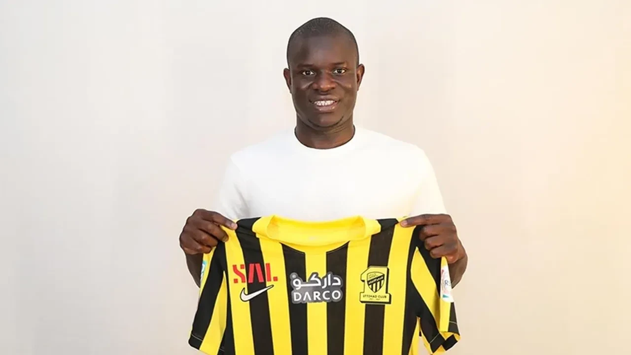 Fenerbahçe transferde noktayı koydu! En-Nesyri gidiyor, Kante geliyor!