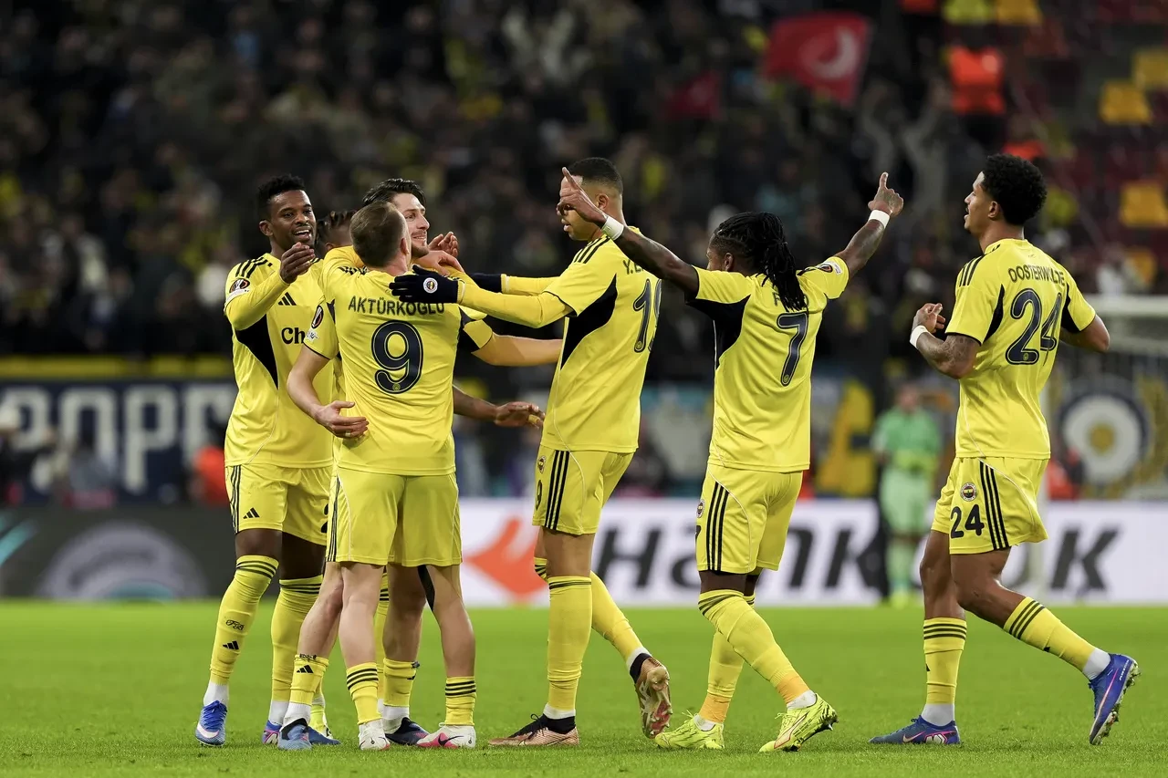 Kocaelispor Fenerbahçe maç kadrosu, muhtemel 11! FB'de 3, Kocaelispor'da 4 futbolcu karşılaşmada yok