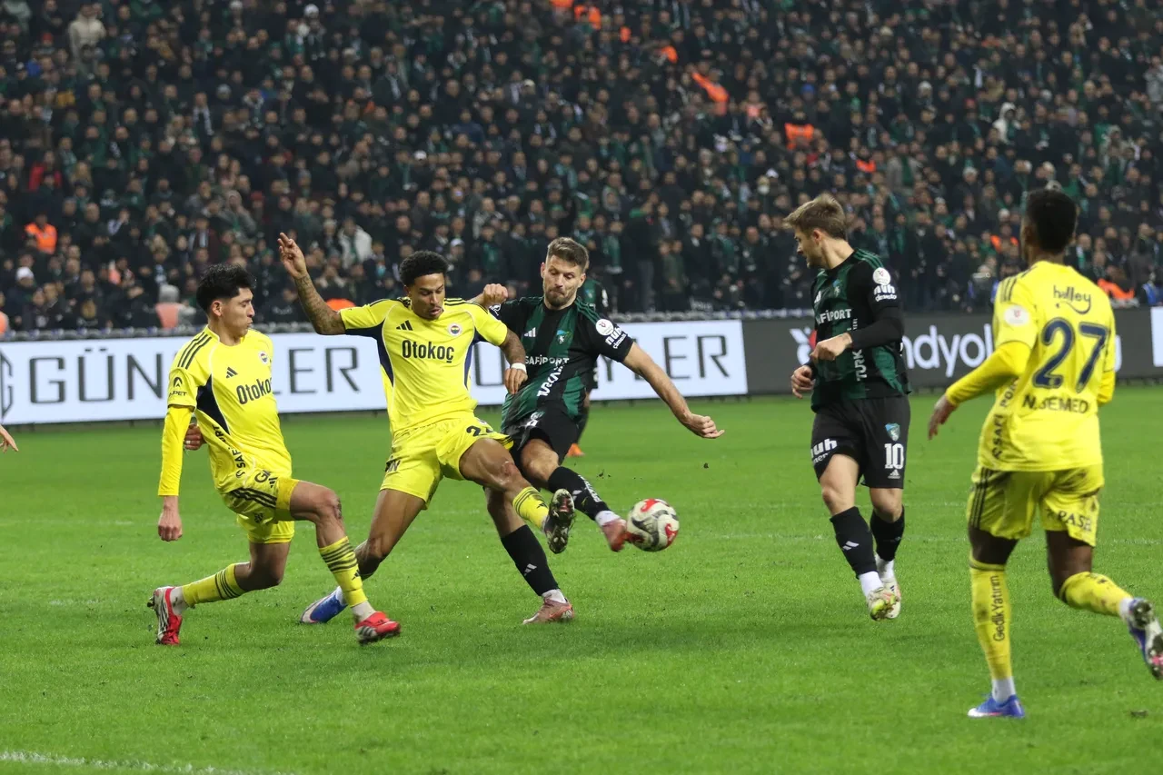 Kocaelispor Fenerbahçe maç sonucu kaç kaç? Fenerbahçe’nin gollerini kim attı?