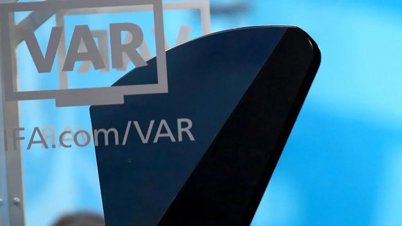  Kocaelispor - Fenerbahçe maçının VAR hakemi belli oldu