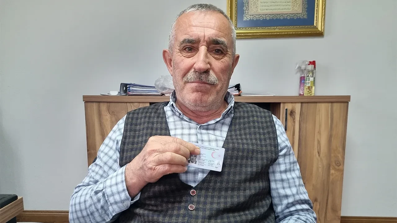 Yozgatlı muhtarın ismini duyan kimliğine tekrar bakıyor! Babası 