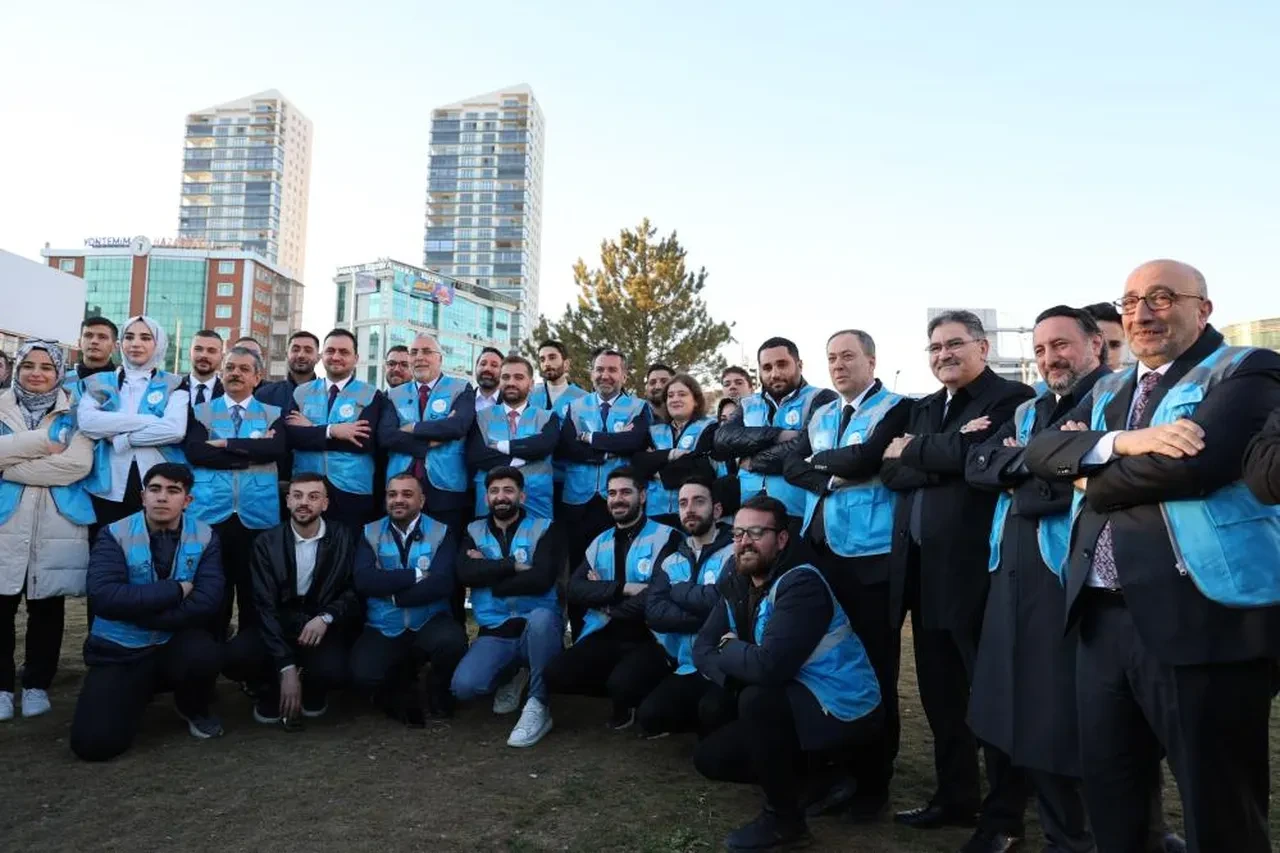 Bakan Işıkhan duyurdu: İşsizlikte tek hane istikrarı sürüyor! Kadın işsizliğinde son 13 yılın en düşük seviyesi!