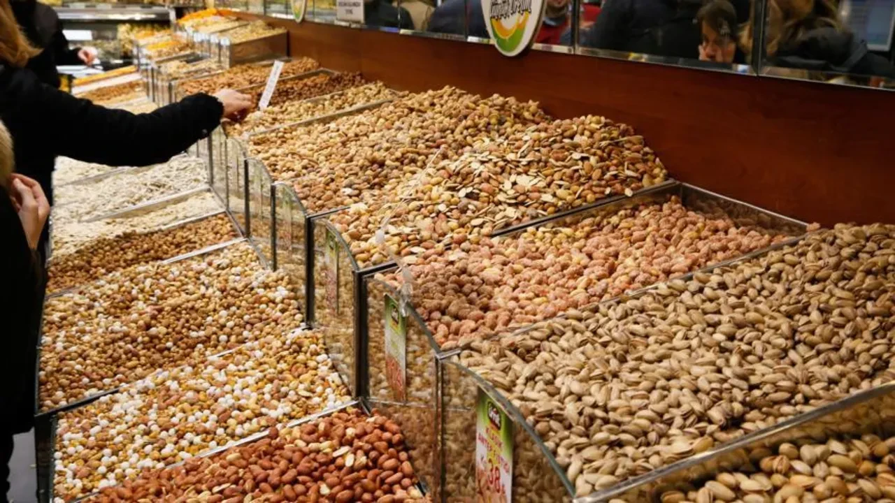 Damar yollarını 'otoban' gibi açan kuruyemiş! Günde 3 tane yiyenlerin kolesterolü bakın nasıl düşüyor...