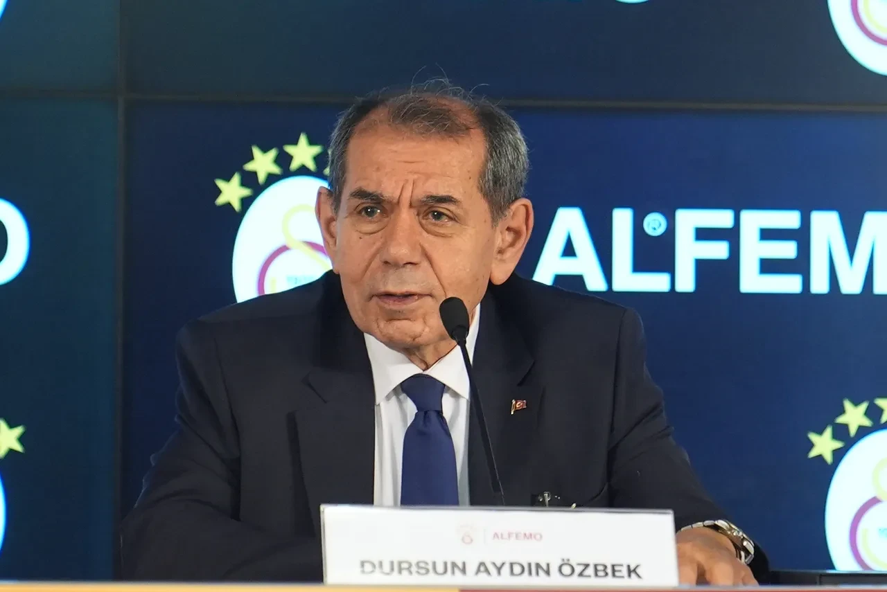Galatasaray Başkanı Dursun Özbek'ten adaylık açıklaması! Seçimle ilgili kararını duyurdu