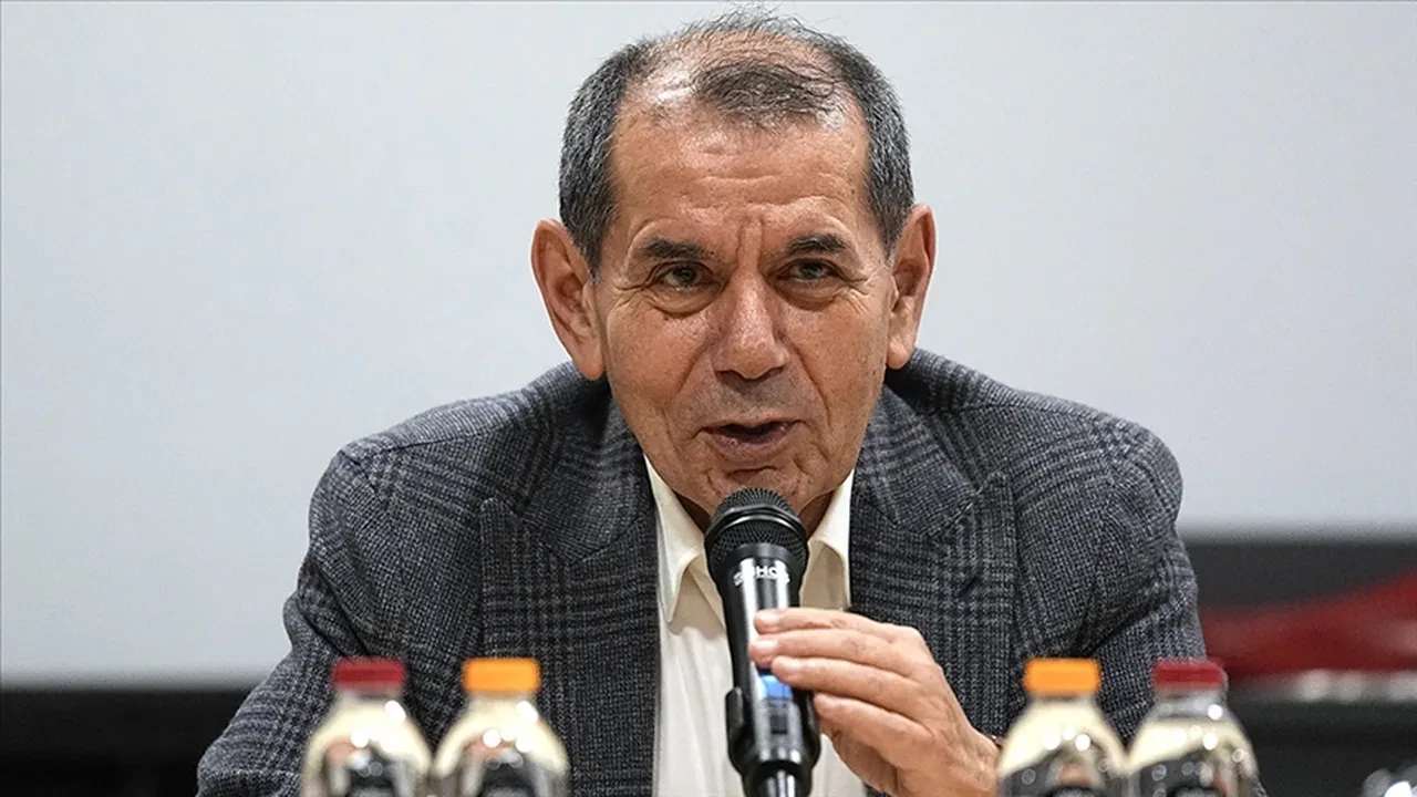 Galatasaray Başkanı Dursun Özbek'ten adaylık açıklaması! Seçimle ilgili kararını duyurdu