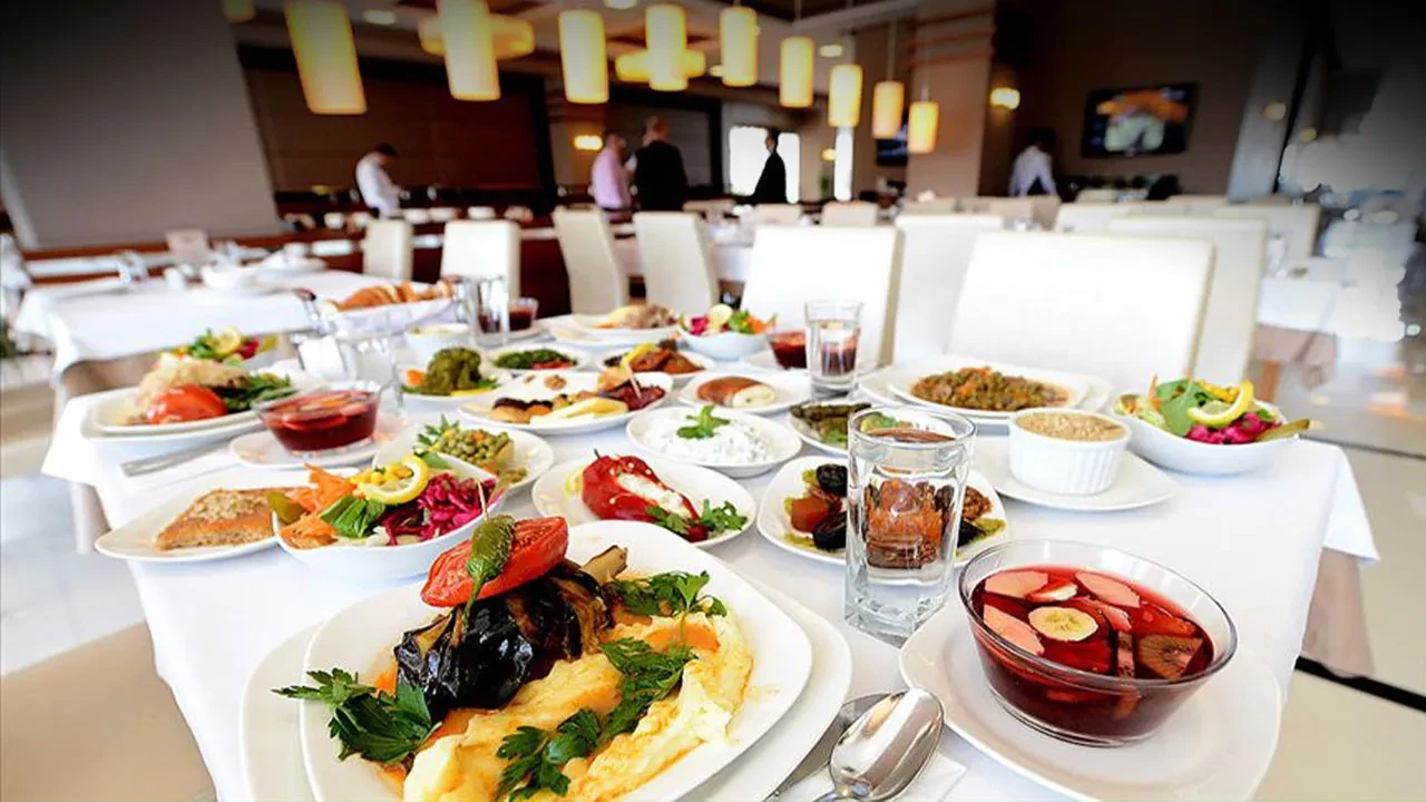 İftardan sonra bu kez lüks sahur modası: Kişi başı 6200 TL
