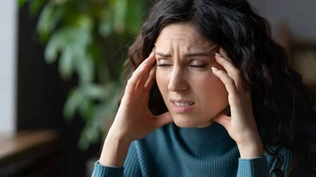 Migren atakları tutanlar dikkat! Uzmanlardan en sağlıklı yöntem