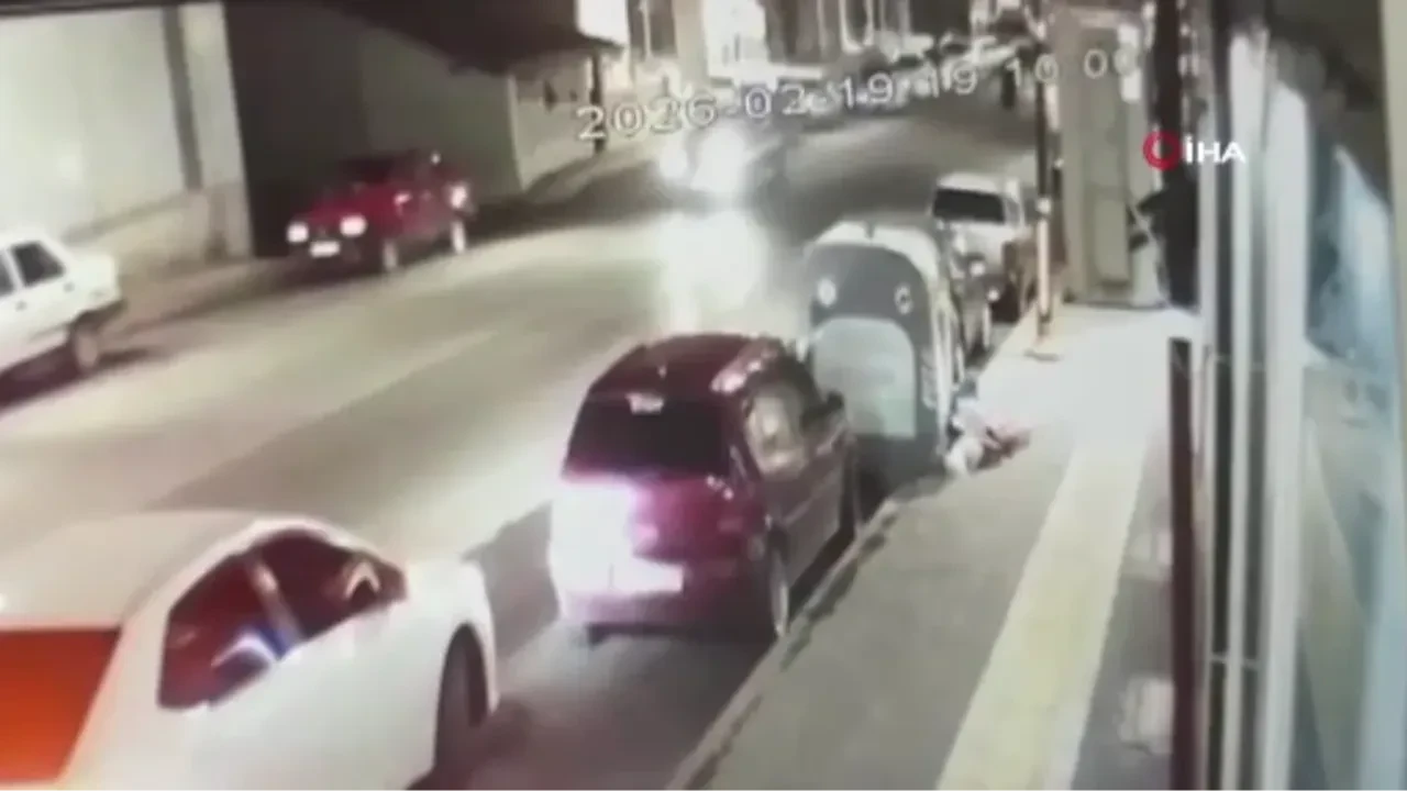 Sivas'ta korkunç kaza: Teravih namazına giderken otomobil çarpması sonucu kadın ve gelini hayatını kaybetti!