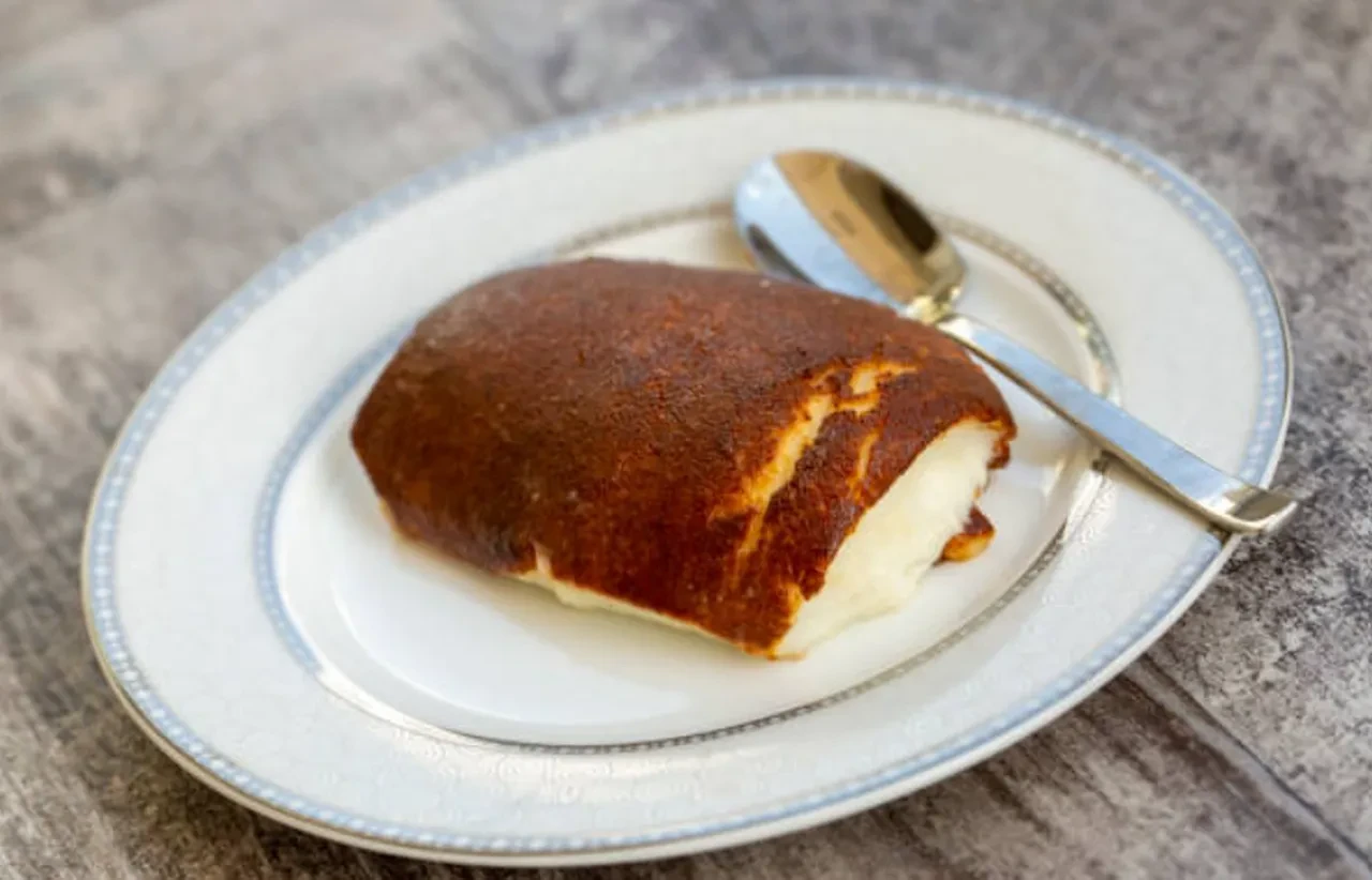 Tabak tabak dağıtacağınız kazandibi tarifi 2026! Evde pastane usulü kıvamında kazandibi nasıl yapılır?